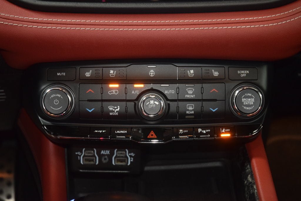 Used 2022 Dodge Durango SRT w/ Premium Interior Group AWD/4WD image 34