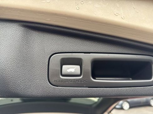 Used 2017 Honda CR-V EX-L image 12