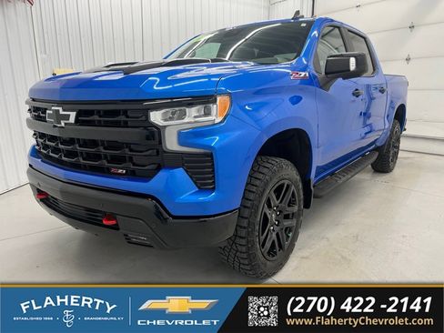 Used 2025 Chevrolet Silverado 1500 LT Trail Boss w/ LT Trail Boss Premium Package AWD/4WD image 6