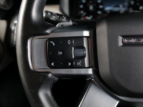 Used 2023 Land Rover Discovery S R-Dynamic image 17