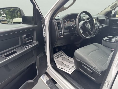 Used 2018 RAM 1500 Tradesman w/ Popular Equipment Group AWD/4WD image 11