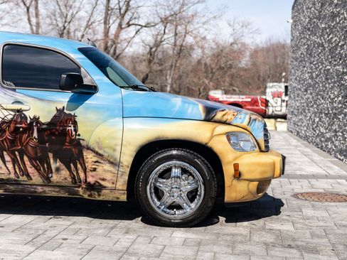 Used 2008 Chevrolet HHR LS image 16