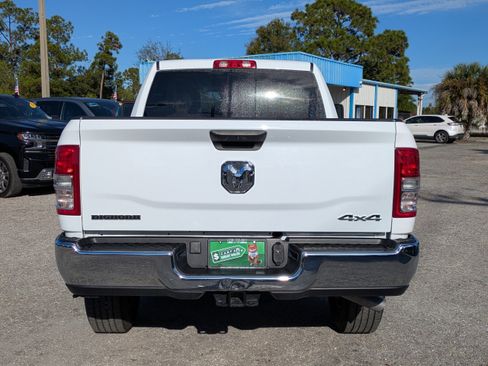 Used 2024 RAM 2500 Big Horn w/ Bed Utility Group image 5