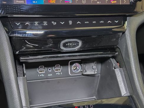 New 2026 Jeep Grand Cherokee L Limited image 29