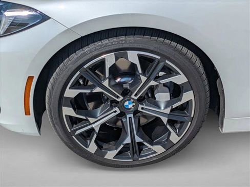 Used 2025 BMW 430i Coupe w/ Convenience Package image 26