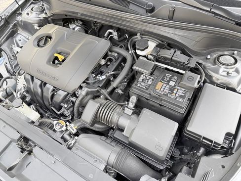 Used 2024 Kia Forte LXS image 29