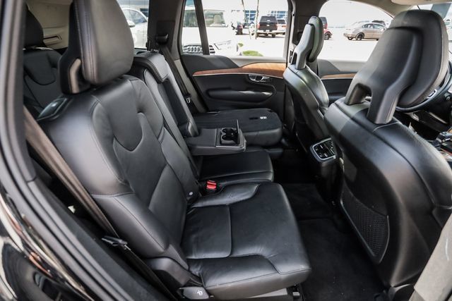 Used 2021 Volvo XC90 T6 Momentum AWD/4WD image 61