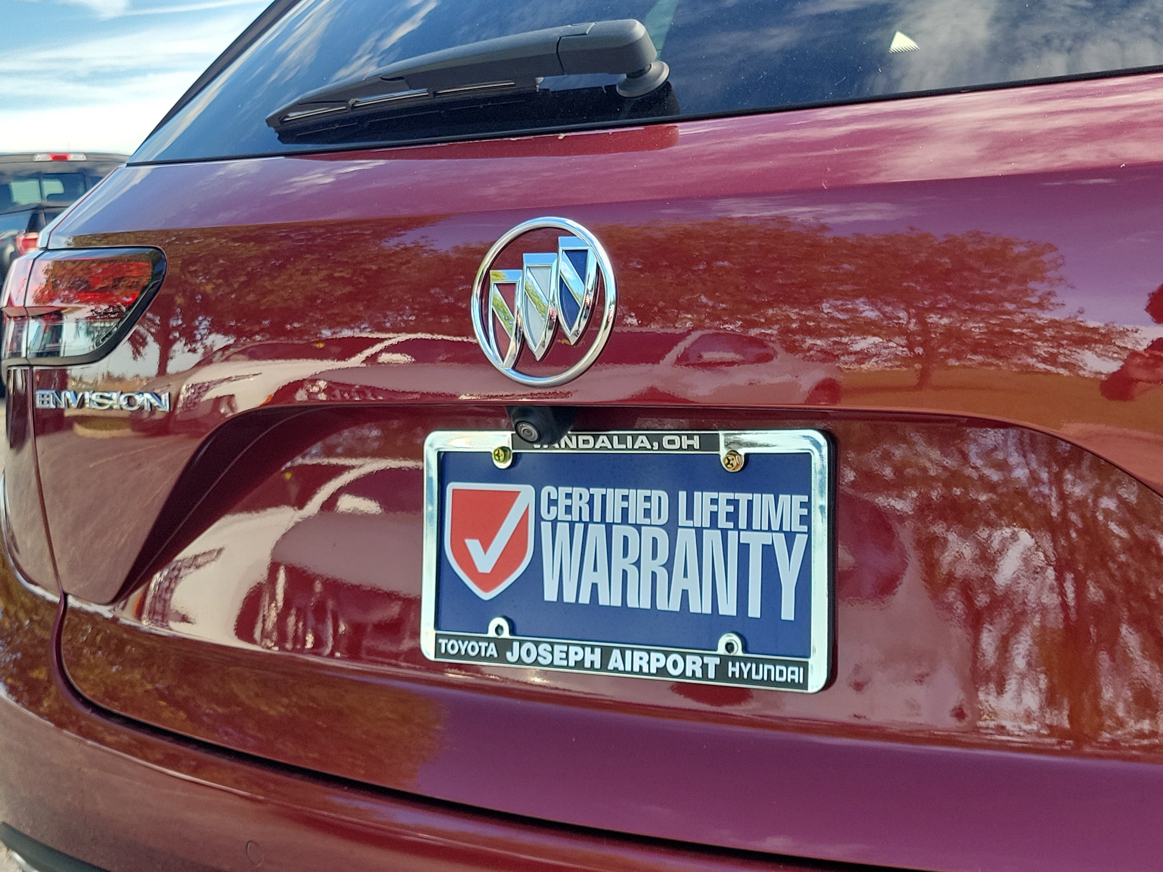 Used 2023 Buick Envision Essence FWD image 7