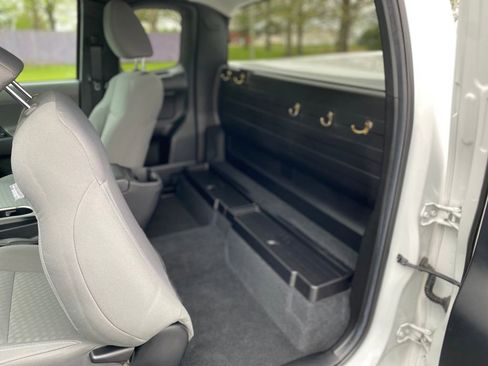 Used 2021 Toyota Tacoma SR RWD image 18