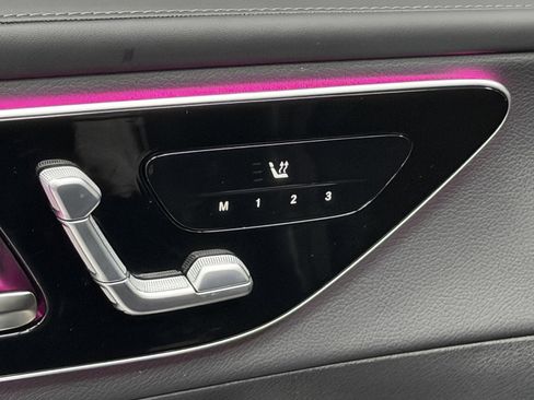 Certified 2025 Mercedes-Benz GLC 350e 4MATIC image 23