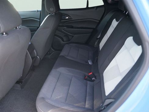 Used 2024 Chevrolet Trax RS w/ Driver Confidence Package FWD image 12