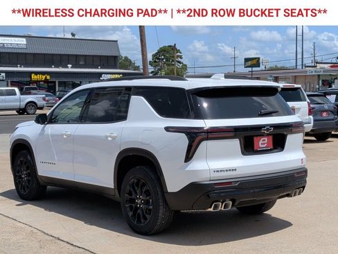 New 2026 Chevrolet Traverse LT w/ Midnight/Sport Edition FWD image 6