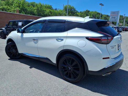 Used 2023 Nissan Murano SL w/ Cargo Package AWD/4WD image 6