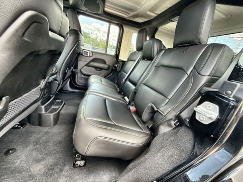 New 2025 Jeep Wrangler Sahara image 24