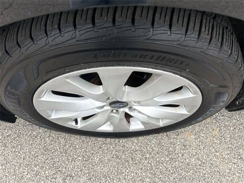 Used 2016 Subaru Legacy 2.5i Premium image 17