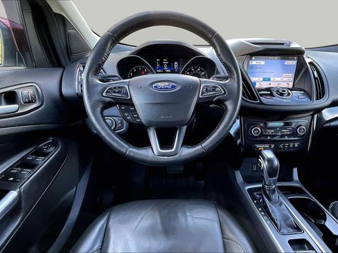 Used 2018 Ford Escape Titanium AWD/4WD image 6