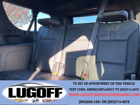 Used 2022 Chevrolet Suburban RST w/ Luxury Package image 14