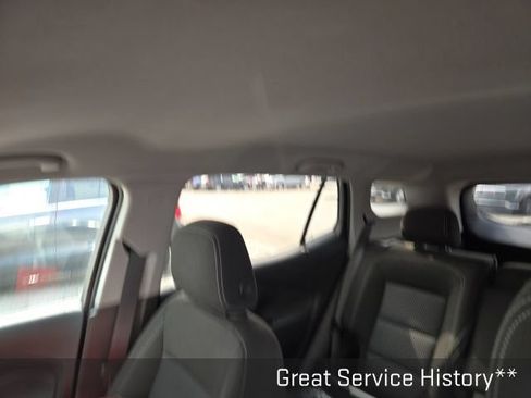 Used 2023 GMC Terrain SLE w/ Driver Convenience Package FWD image 13