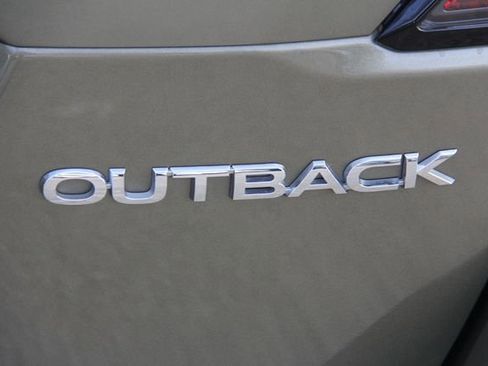 Certified 2023 Subaru Outback Limited image 10