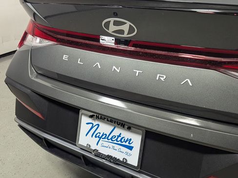 New 2026 Hyundai Elantra Sport image 8