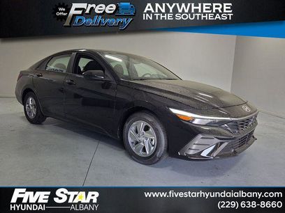 New 2026 Hyundai Elantra SE w/ Cargo Package