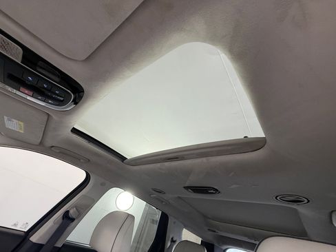 Used 2025 Hyundai Palisade Calligraphy image 14