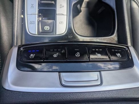 Used 2022 Hyundai Santa Cruz Limited AWD/4WD image 29