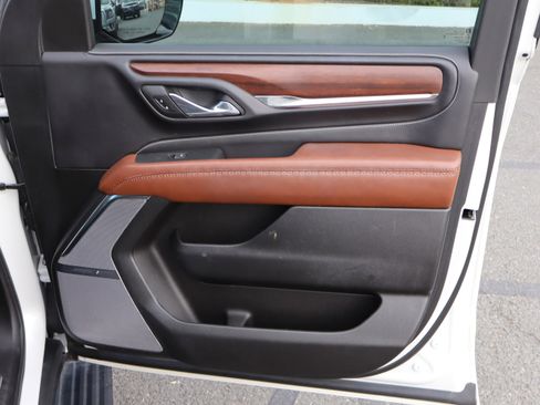 Certified 2023 GMC Yukon Denali Ultimate AWD/4WD image 41