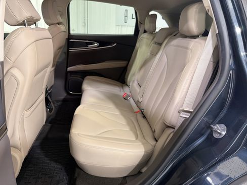 Used 2023 Lincoln Nautilus AWD w/ Premium Package image 24