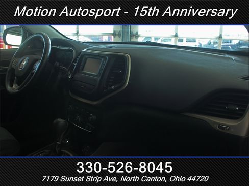 Used 2014 Jeep Cherokee Sport w/ Cold Weather Group image 34