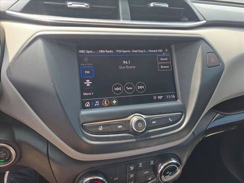 Used 2023 Chevrolet TrailBlazer LT w/ Confidence II Package FWD image 13