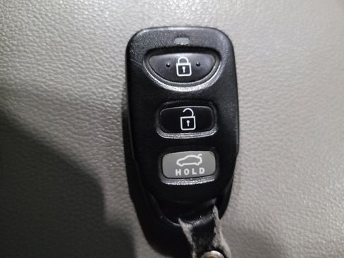Used 2018 Hyundai Elantra SEL FWD image 32