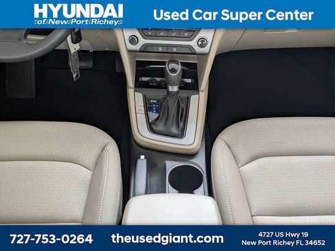 Used 2018 Hyundai Elantra SEL FWD image 17