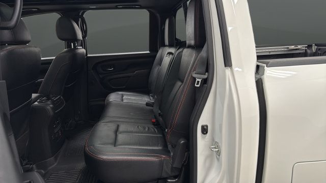 Used 2021 Nissan Titan PRO-4X w/ Pro-4x Convenience Package AWD/4WD image 23