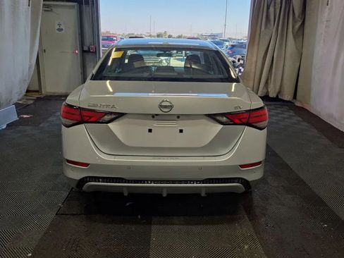 Used 2022 Nissan Sentra SV w/ All-Weather Package image 3