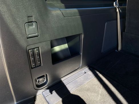 Used 2022 Ford Expedition Max Platinum image 33