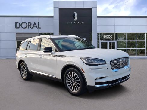 Certified 2023 Lincoln Aviator Reserve w/ Elements Package Plus RWD image 1