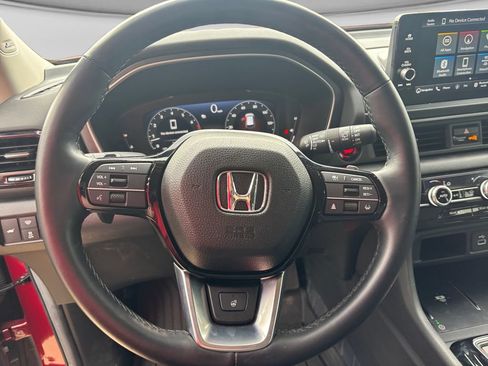 Used 2025 Honda Pilot Elite image 20