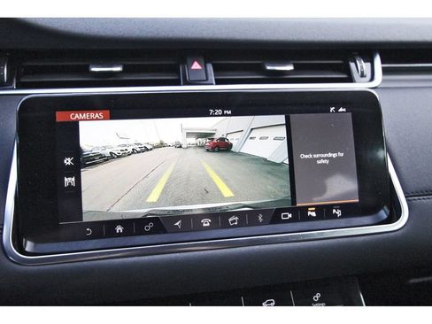 Used 2020 Land Rover Range Rover Evoque SE AWD/4WD image 26