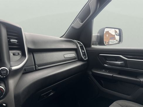 Used 2019 RAM 1500 Big Horn AWD/4WD image 18