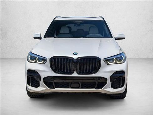 Used 2023 BMW X5 sDrive40i w/ Executive Package RWD image 2