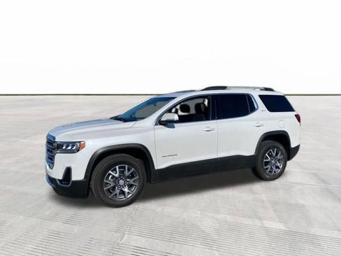 Used 2023 GMC Acadia SLT w/ Trailering Package FWD image 2