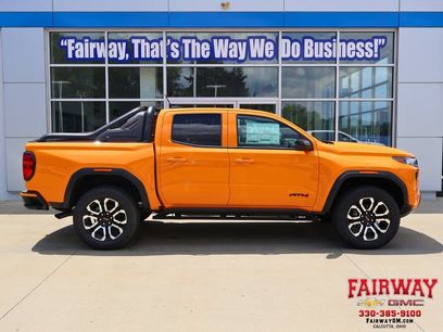 New 2025 GMC Canyon AT4 w/ Nightfall Edition