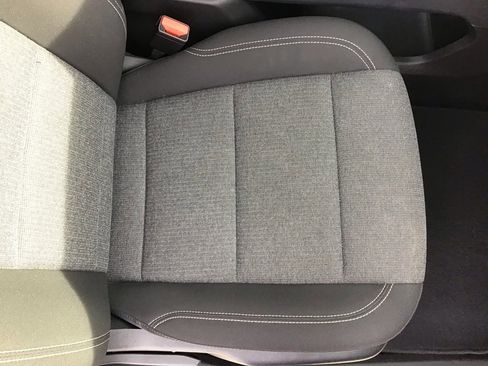 Used 2025 GMC Acadia Elevation image 26