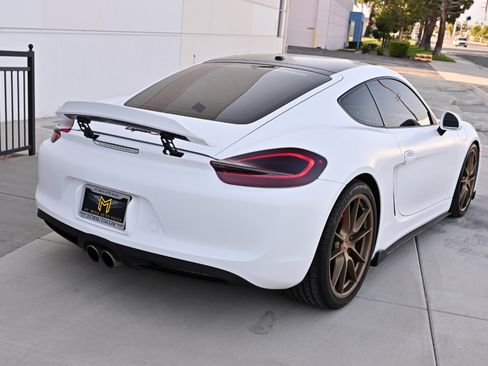 Used 2014 Porsche Cayman S RWD image 8