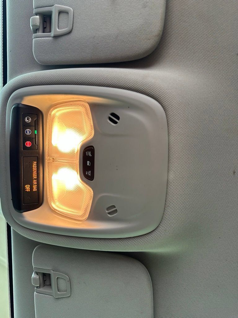Used 2023 Buick Encore GX Select FWD image 25