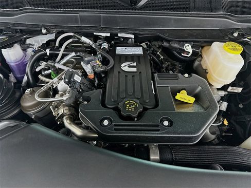 New 2026 RAM 5500 Tradesman image 17