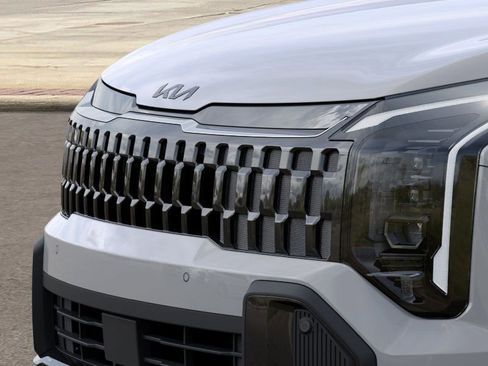 New 2026 Kia Sportage X-Line w/ X-Line Premium Package image 12