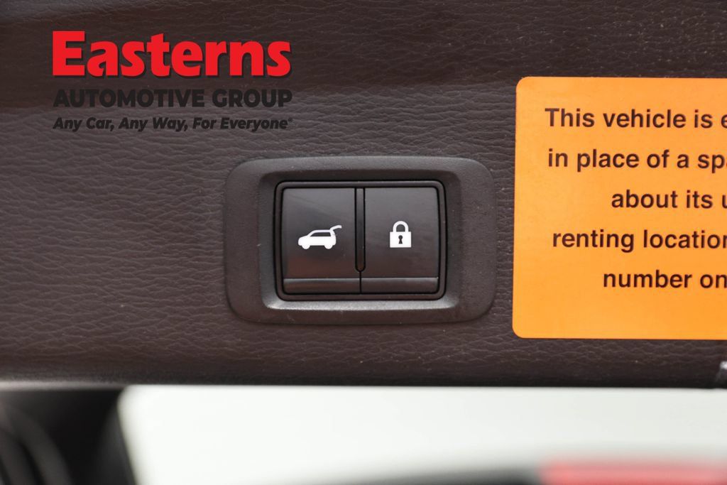 Used 2024 Mitsubishi Outlander SE AWD/4WD image 24