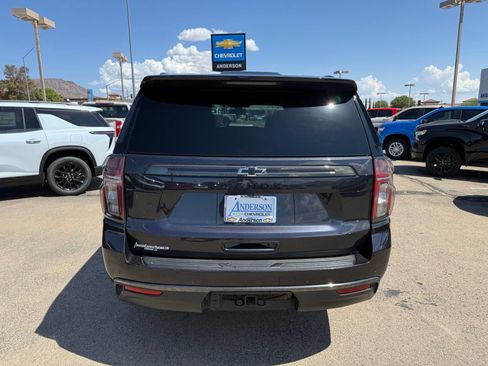 Certified 2022 Chevrolet Tahoe Z71 w/ Luxury Package AWD/4WD image 9
